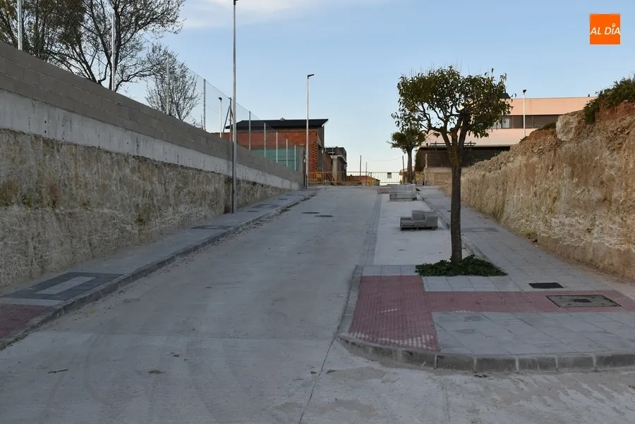 Foto 11 - El Ayuntamiento aprobar&aacute; en el pr&oacute;ximo Pleno las contribuciones para concluir la calle Las Canteras