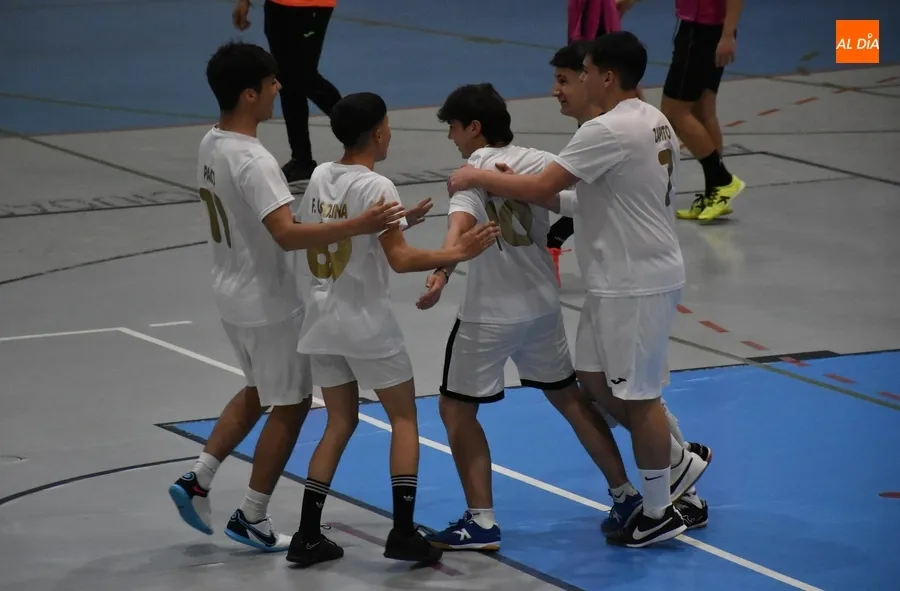 Foto 7 - La Mir&oacute;briga League vive su kickoff en medio de una gran expectaci&oacute;n