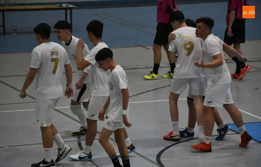 Foto 8 - La Mir&oacute;briga League vive su kickoff en medio de una gran expectaci&oacute;n