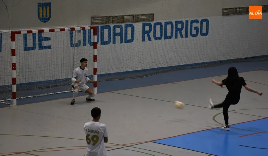 Foto 10 - La Mir&oacute;briga League vive su kickoff en medio de una gran expectaci&oacute;n