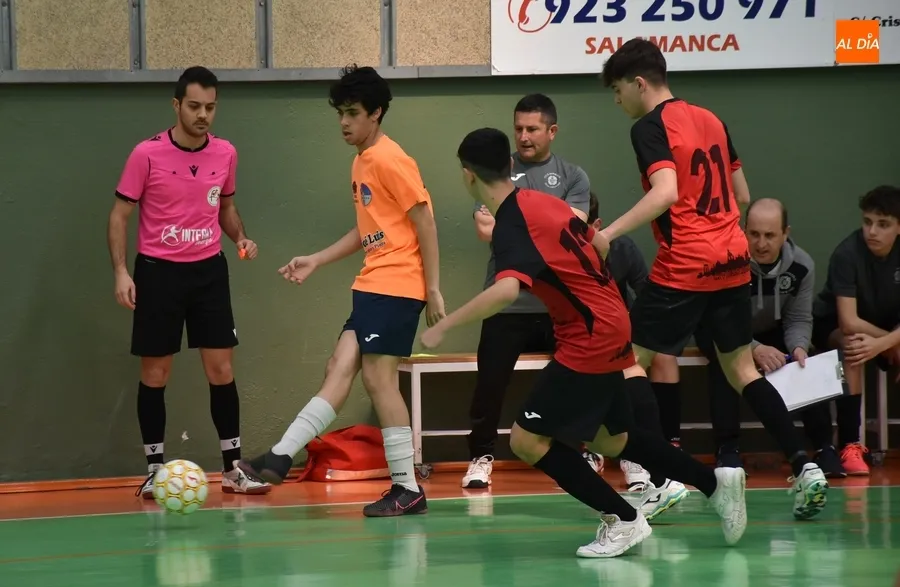 Foto 5 - Festival goleador del III Cadete y Trepalio con victoria local