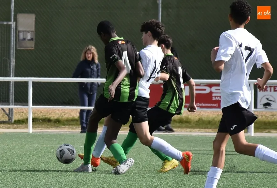 Foto 3 - #M | 18-19 MAR | Ag&oacute;nica victoria del III Infantil de Regional sentenciada a medio segundo del final
