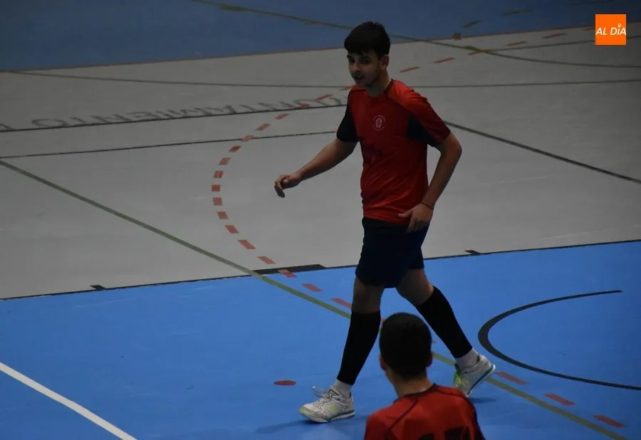 Foto 3 - Goleador empate ante el CM San Bartolom&eacute; del III de Asafusa, que no pudo conservar sus ventajas