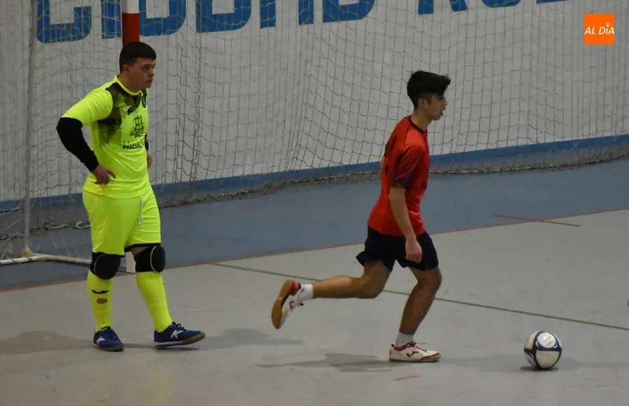 Foto 7 - Goleador empate ante el CM San Bartolom&eacute; del III de Asafusa, que no pudo conservar sus ventajas