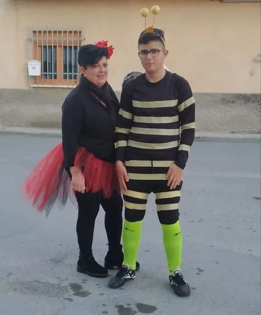 Foto 4 - Garcihern&aacute;ndez disfruta de la 'Fiesta de la Primavera' con un desfile de disfraces
