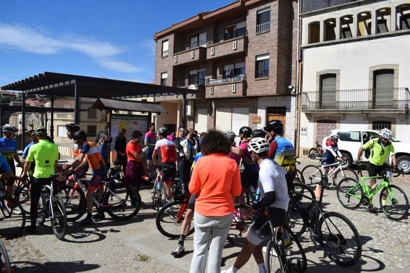 Buena organización de las dos etapas cicloturistas de la I Vuelta a Las Arribes 