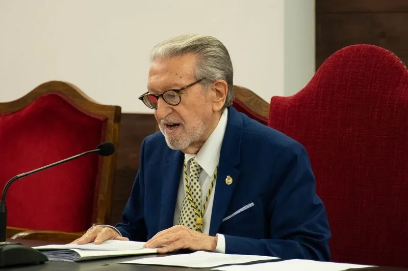 Encuentro de la Real Academia de Ciencias Económicas y Financieras del Instituto de España en Salamanca. Foto BISITE