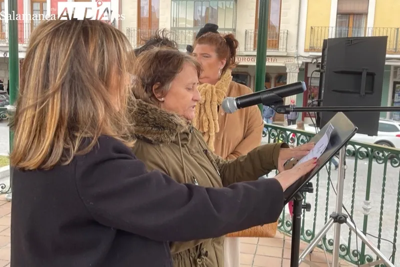 La Plaza de la Constitución acogía la lectura del manifiesto del 8M