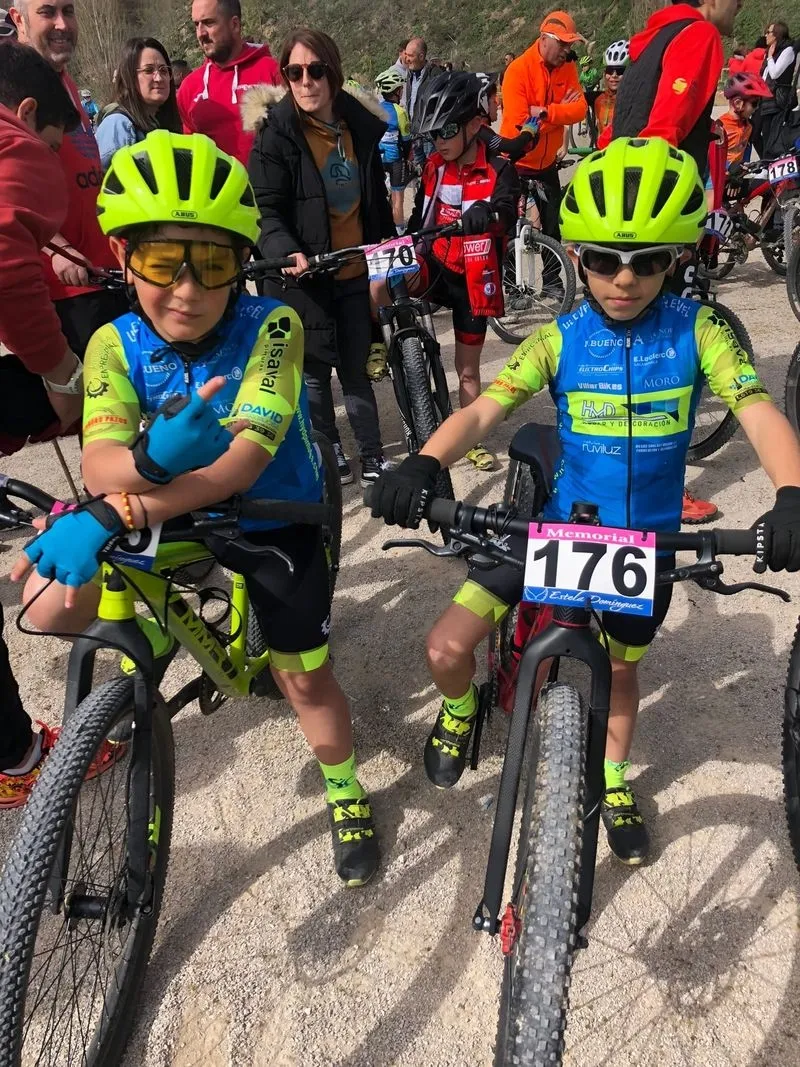 Escuela de Ciclismo Salmantina en el Memorial Estela Domínguez de Arroyo de la Encomienda, incluido en la Copa de Castilla y León de Escuelas de BTT