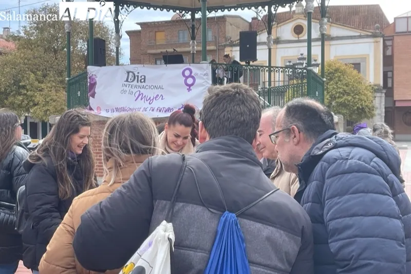 La Plaza de la Constitución acogía la lectura del manifiesto del 8M