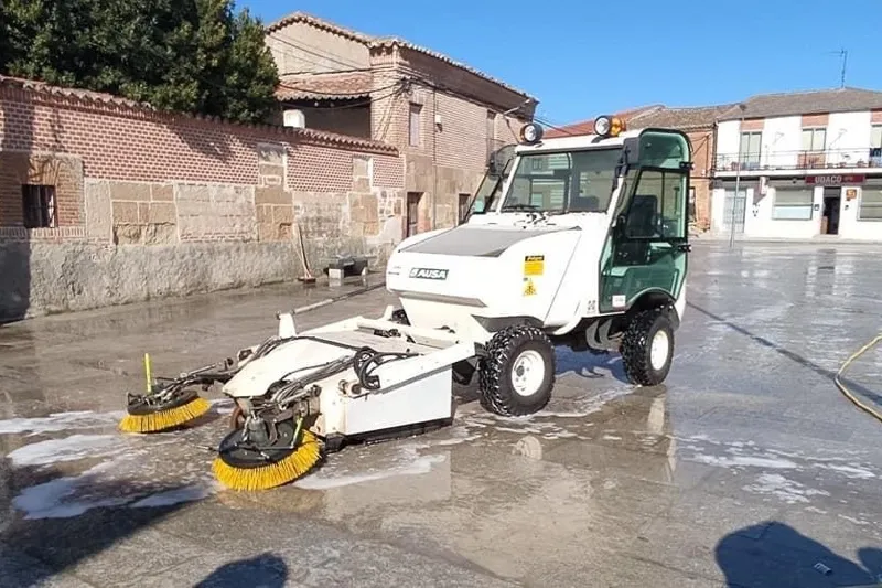 Foto 5 - Villoria &ldquo;se pone a punto&rdquo; mejorando diferentes espacios p&uacute;blicos