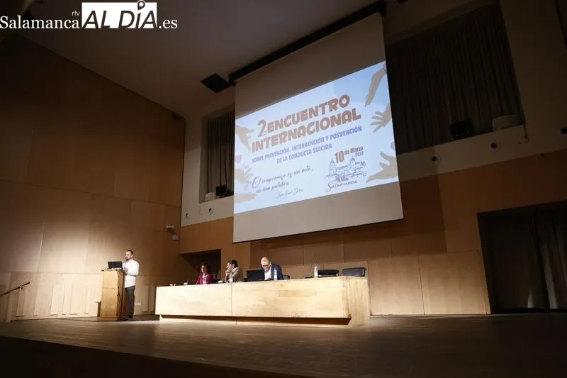 II Encuentro Internacional sobre Prevención, Intervención y Posvención de la Conducta Suicida en el Colegio Arzobispo Fonseca. Foto de David Sañudo