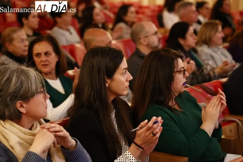 II Encuentro Internacional sobre Prevención, Intervención y Posvención de la Conducta Suicida en el Colegio Arzobispo Fonseca. Foto de David Sañudo