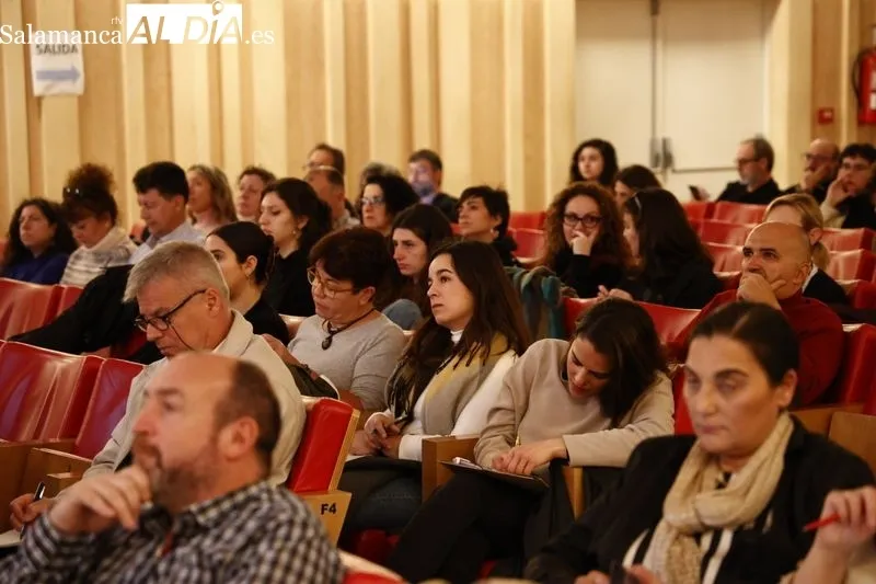 II Encuentro Internacional sobre Prevención, Intervención y Posvención de la Conducta Suicida en el Colegio Arzobispo Fonseca. Foto de David Sañudo