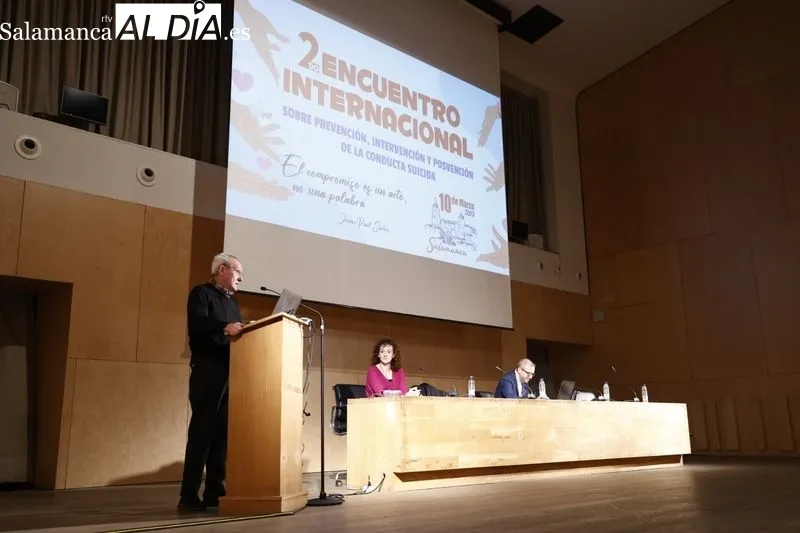 II Encuentro Internacional sobre Prevención, Intervención y Posvención de la Conducta Suicida en el Colegio Arzobispo Fonseca. Foto de David Sañudo