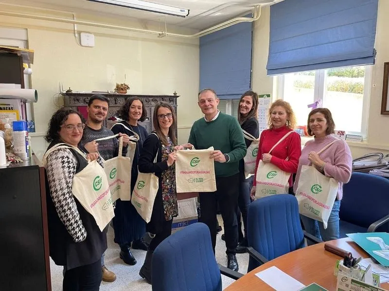 Foto 2 - 'Trabajando por la igualdad', campa&ntilde;a de CSIF con diferentes colectivos salmantinos