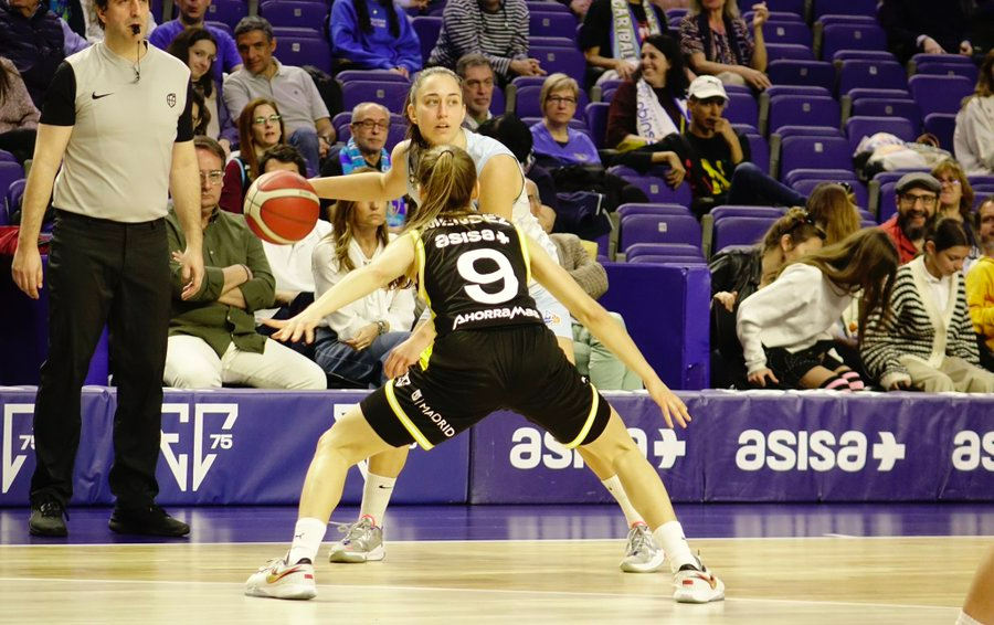 El Perfumerías Avenida se aleja del liderato