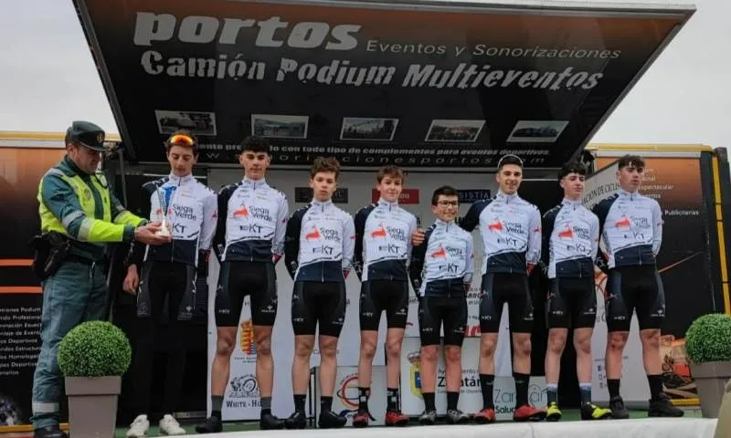 Foto 2 - Diego Mart&iacute;n Lucas se lleva la victoria en el Gran Premio de Zarat&aacute;n