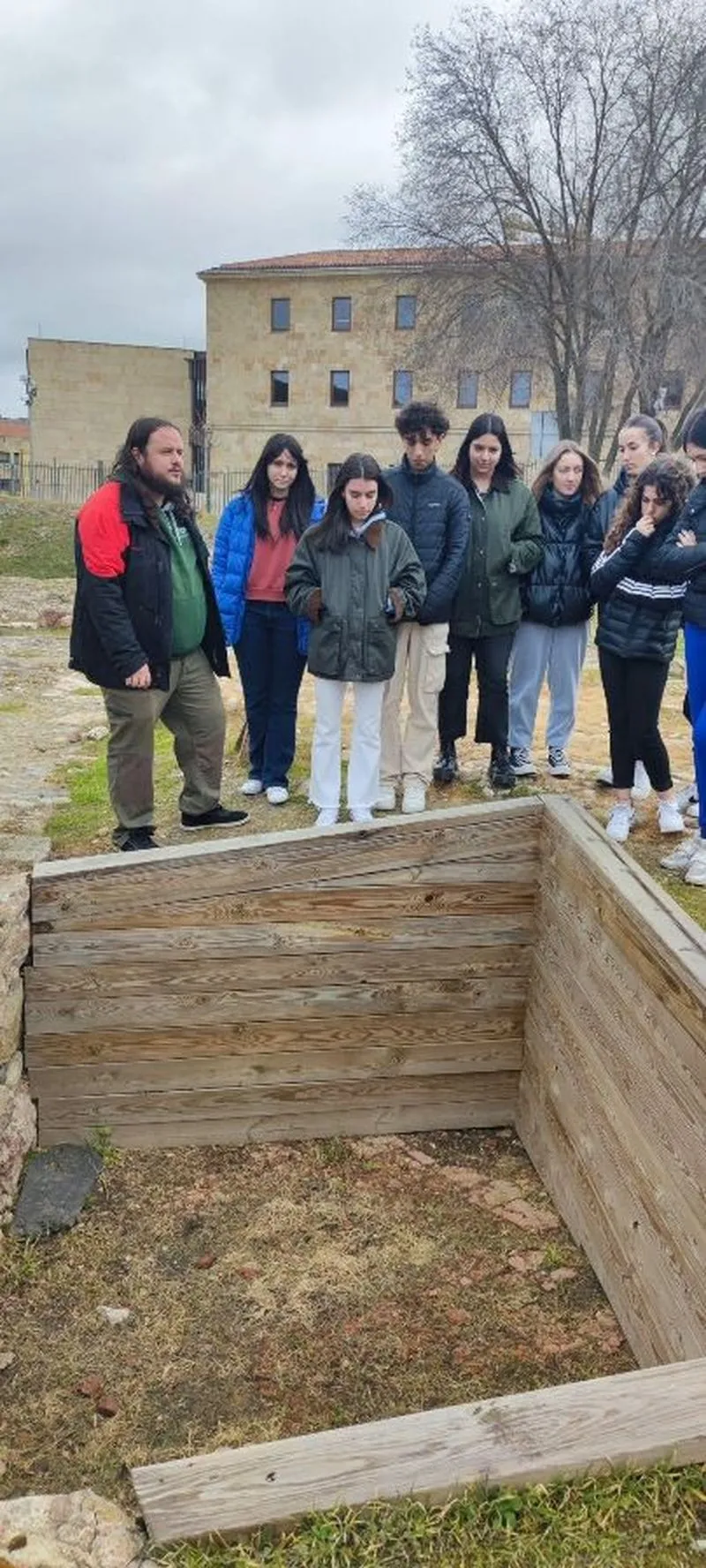 Foto 9 - Alumnos del colegio San Juan Bosco visitan el Parque Arqueol&oacute;gico del Bot&aacute;nico