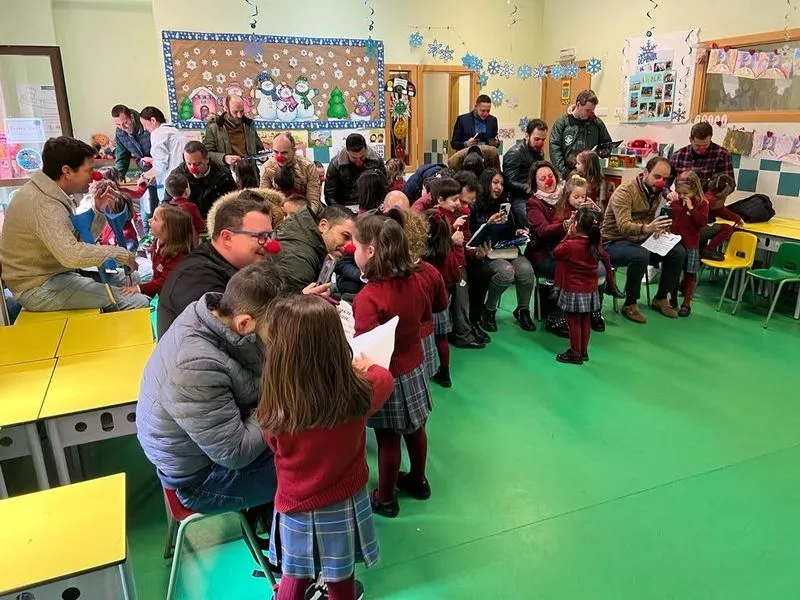 Foto 6 - El colegio San Juan Bosco celebra el D&iacute;a del Padre