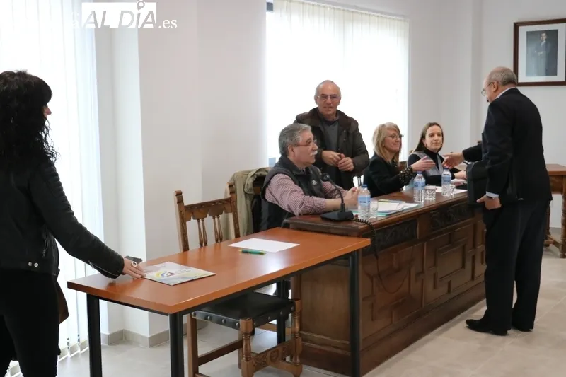 Tenso pleno en Vitigudino solicitado por la oposición / CORRAL 