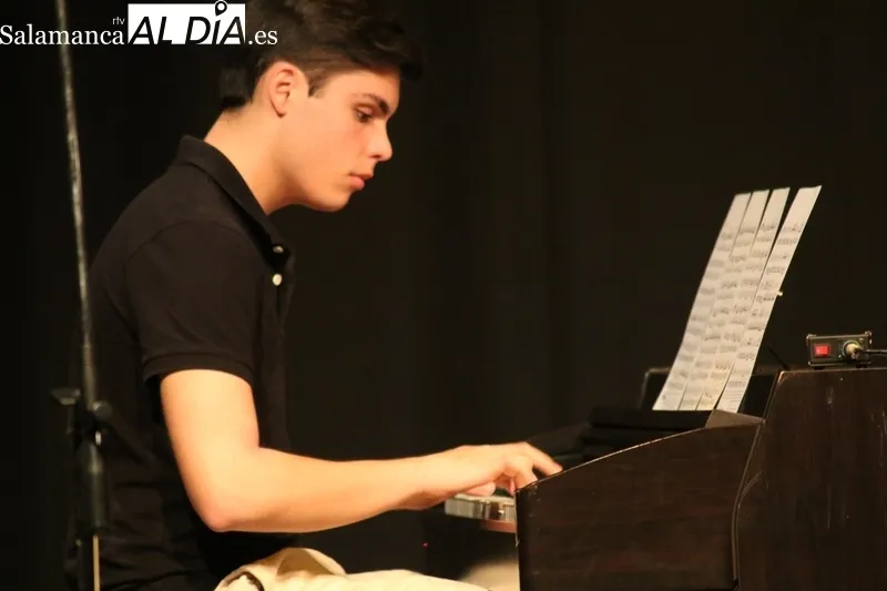 Audición de la Escuela Municipal de Música de Vitigudino / CORRAL