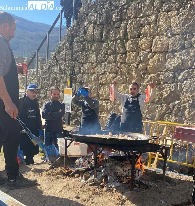 Foto 7 - Bulliciosa jornada matancera en B&eacute;jar