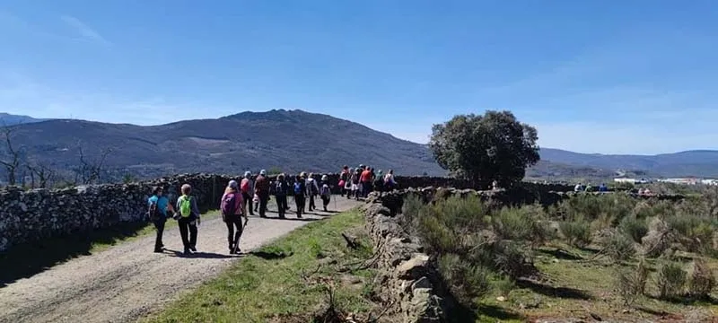 Foto 2 - El buen tiempo acompa&ntilde;&oacute; en la Marcha Pro-Semana Santa