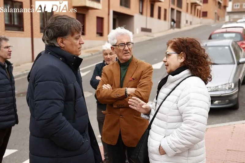 Visita del alcalde, Carlos García Carbayo, a las obras de la nueva Biblioteca Municipal de Pizarrales. Foto de David Sañudo 