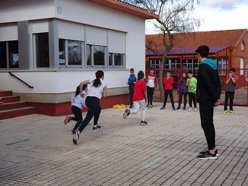  Los Recreos con Salud han dado comienzo en la mañana de este jueves en el colegio Carmen Martín Gaite