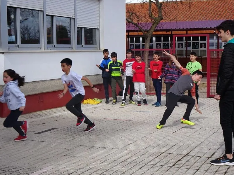  Los Recreos con Salud han dado comienzo en la mañana de este jueves en el colegio Carmen Martín Gaite
