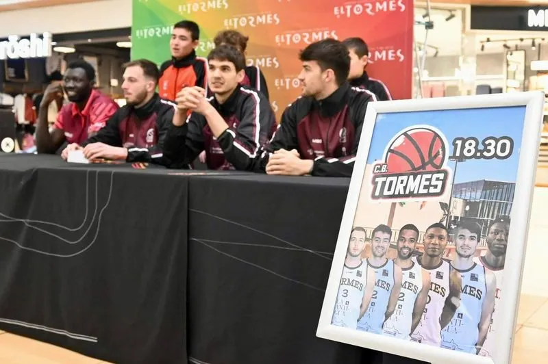 Galería de imágenes de la visita / Fotos: El Tormes