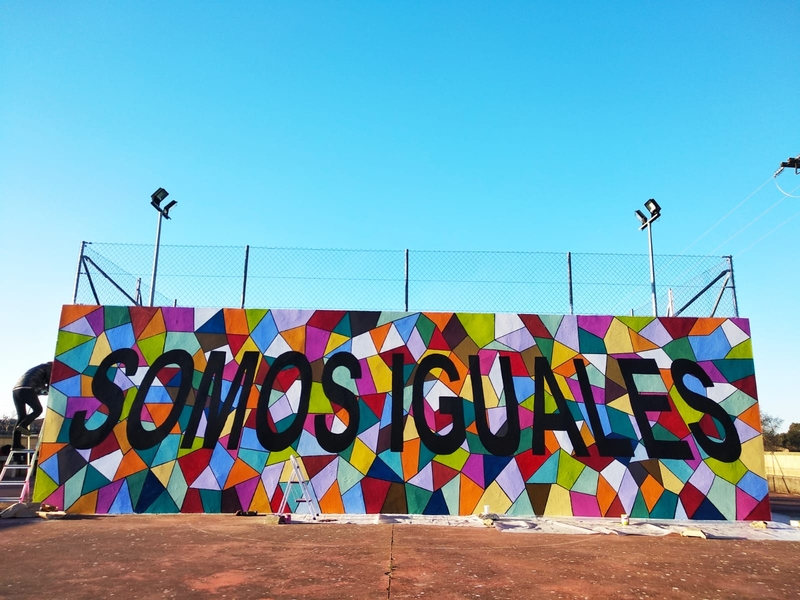 Villavieja pone fin al proyecto muralista 8M