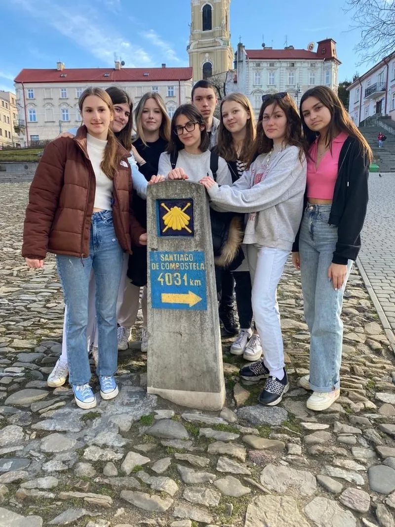 Foto 3 - El alumnado del IES Campo Charro contin&uacute;a su aventura europea 