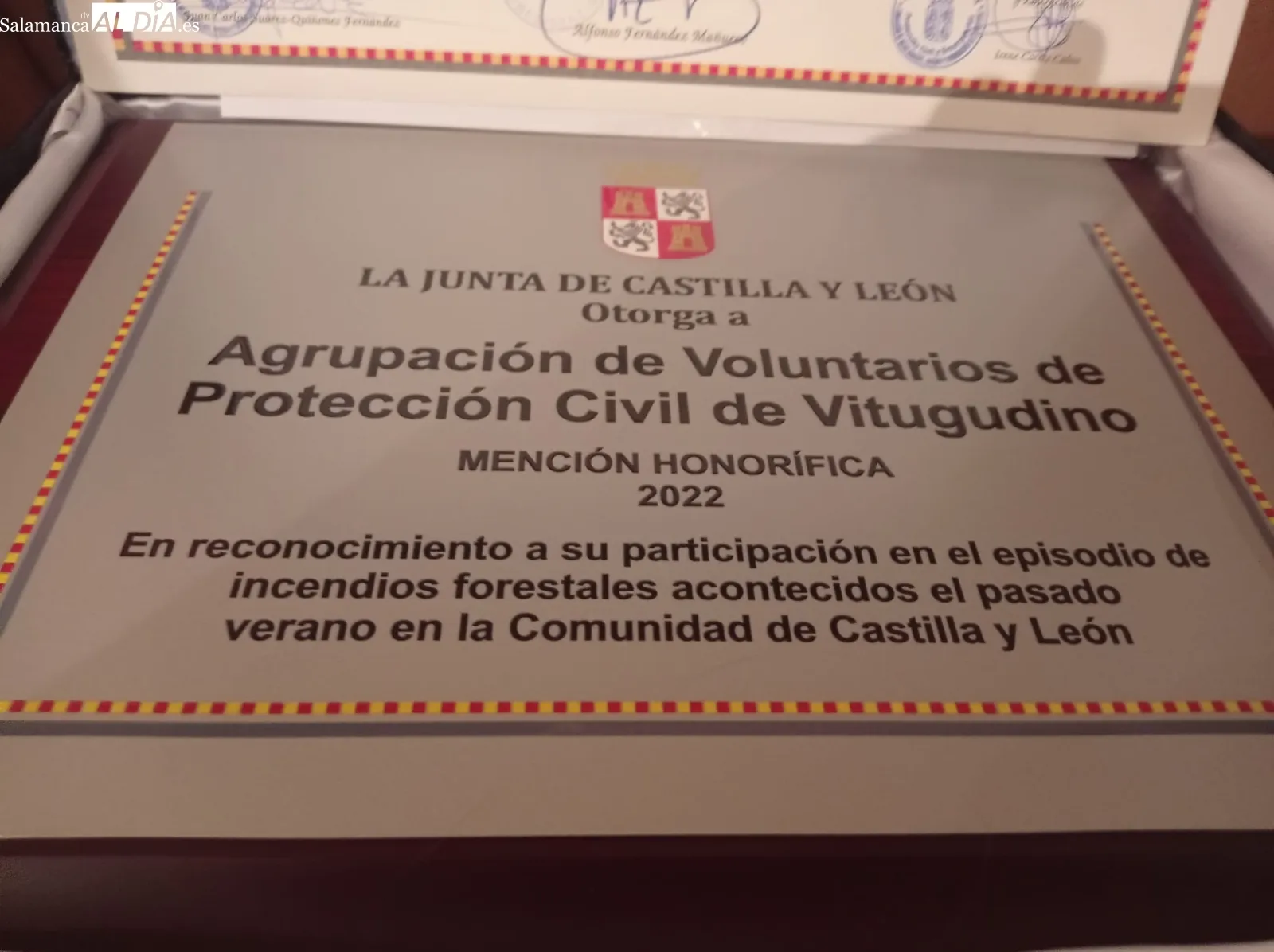 Los Voluntarios de Protección Civil de Vitigudino durante el acto de reconocimiento este miércoles en el Palacio de Congresos de Salamanca  