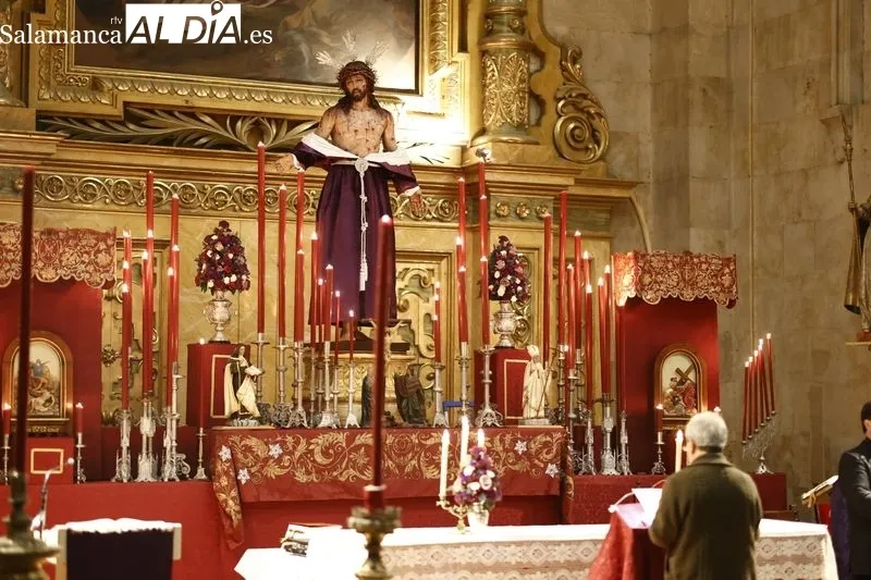 Foto 6 - Poetas y m&uacute;sicos defienden la vertiente espiritual de las personas en la X Oraci&oacute;n Po&eacute;tica ante el Despojado