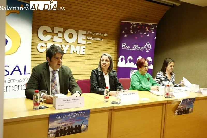 Jornada 'in-VISIBLES' en la sede de CEOE CEPYME Salamanca. Foto de David Sañudo