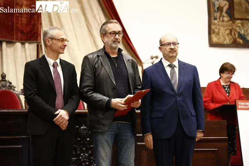 Homenaje en el Paraninfo a docentes e investigadores de la USAL que se jubilan este curso. Foto de David Sañudo