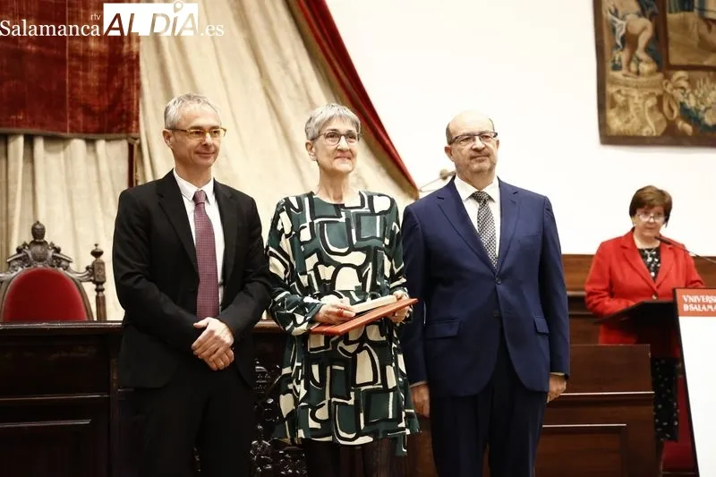 Homenaje en el Paraninfo a docentes e investigadores de la USAL que se jubilan este curso. Foto de David Sañudo