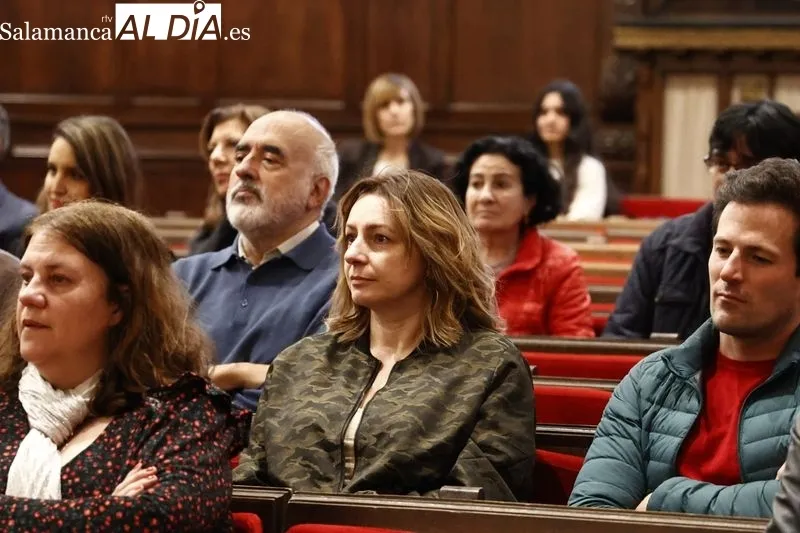 Homenaje en el Paraninfo a docentes e investigadores de la USAL que se jubilan este curso. Foto de David Sañudo