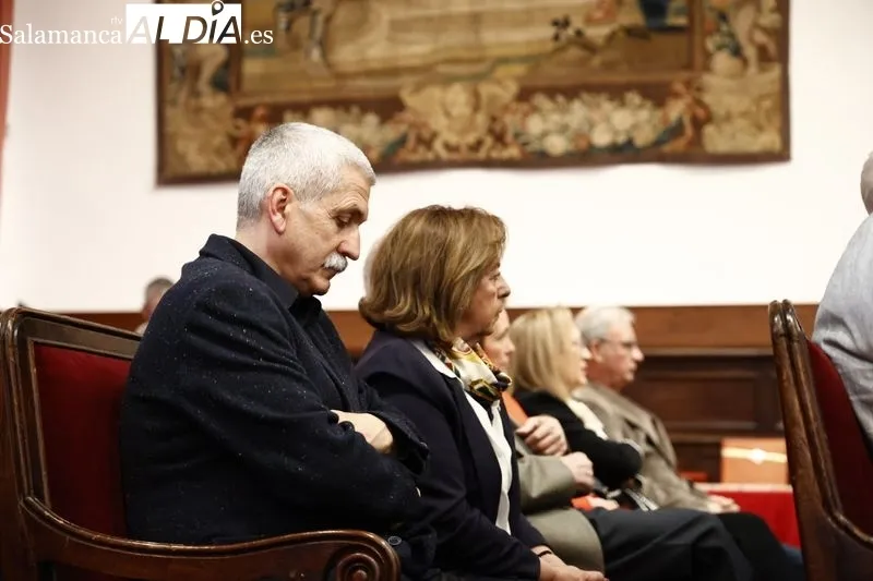 Homenaje en el Paraninfo a docentes e investigadores de la USAL que se jubilan este curso. Foto de David Sañudo
