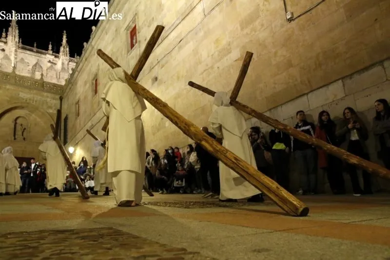 Procesión de la Hermandad del Cristo del Amor y de la Paz. Foto de David Sañudo
