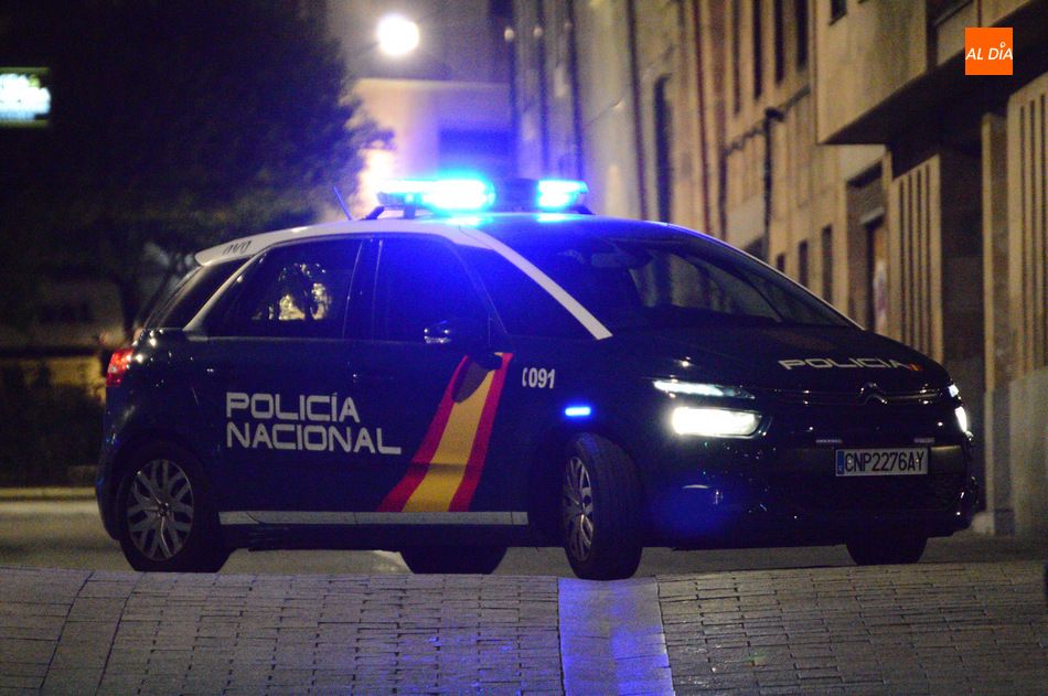 Foto de archivo de agentes de la Policía Nacional en Salamanca