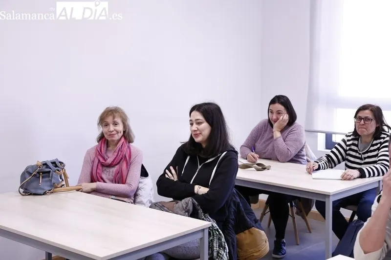 Primera sesión  de este curso de formación y empleo 'Pintamos Castellanos'. Foto de David Sañudo