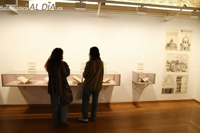 Muestra titulada “Ciencia y práctica”, que podrá visitarse del 22 de marzo al 28 de mayo de 2023 en la sala de exposiciones del Patio de Escuelas Menores. Foto de David Sañudo