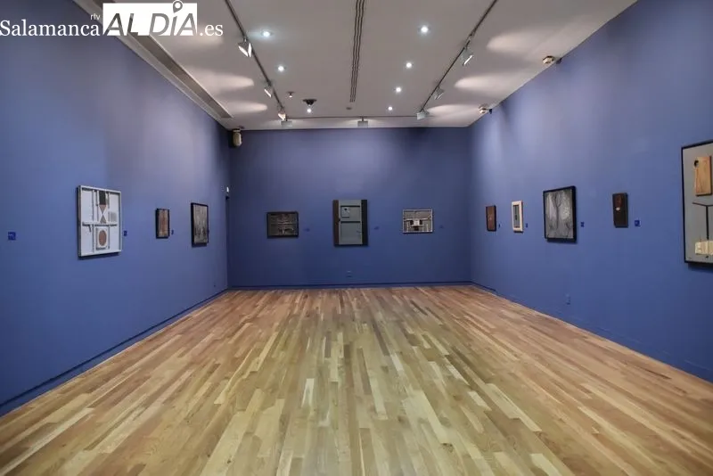 Exposición ‘Zacarías González. Pintura’ en la Sala de Exposición de San Eloy. Foto de Vanesa Martins