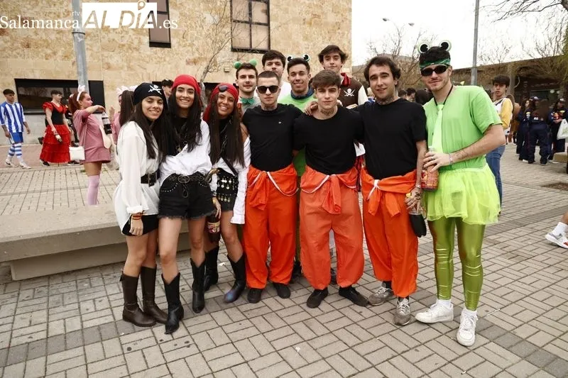 Fiestas de la Facultad de Economía de la USAL. Foto de David Sañudo