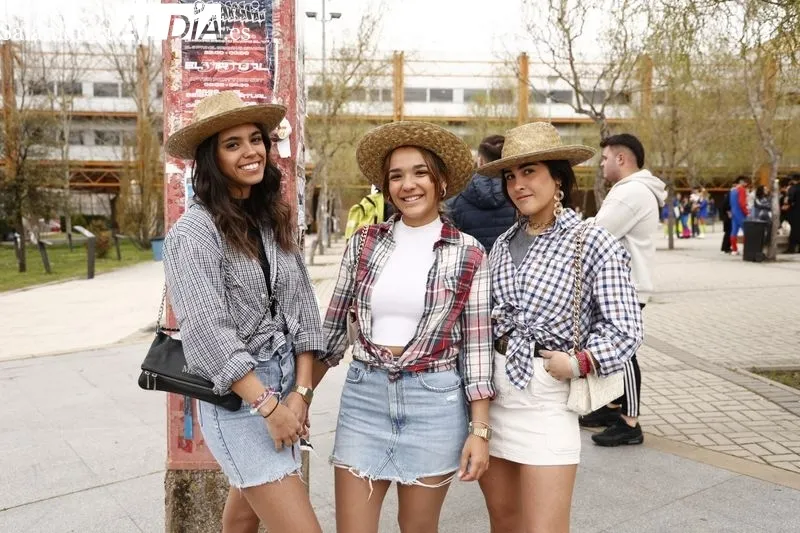Fiestas de la Facultad de Economía de la USAL. Foto de David Sañudo
