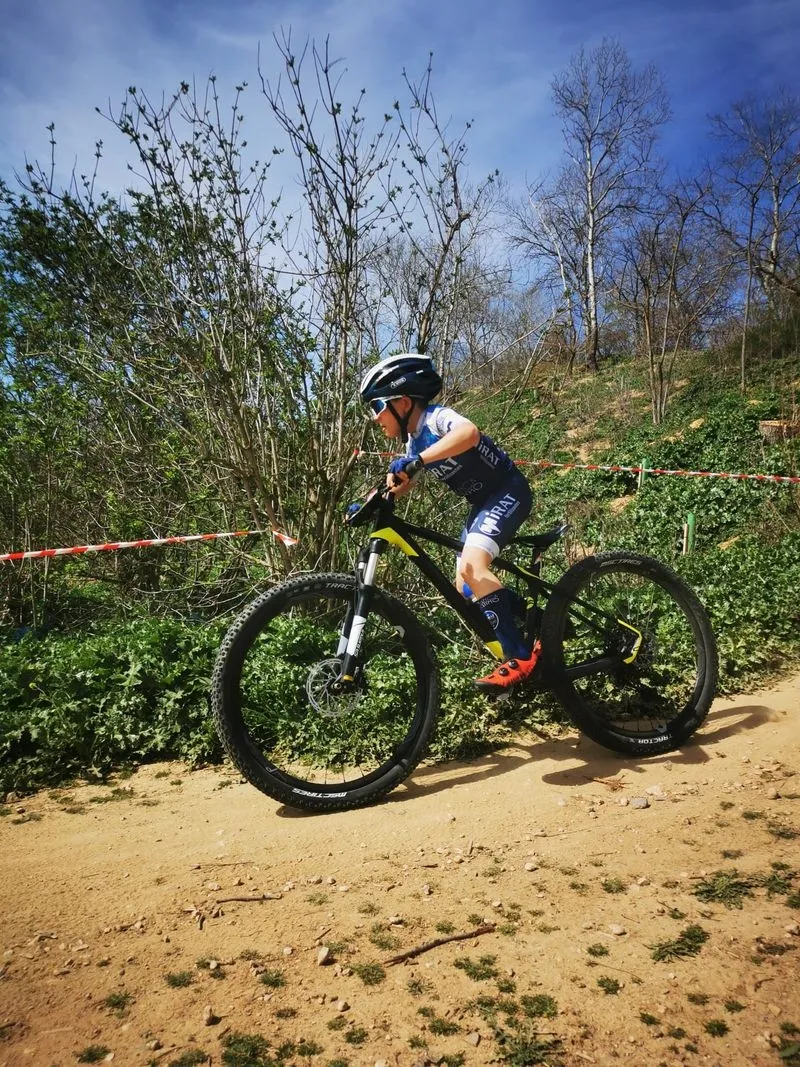 Escuela Mirat - Salamanca es Ciclismo en Arroyo de la Encomienda