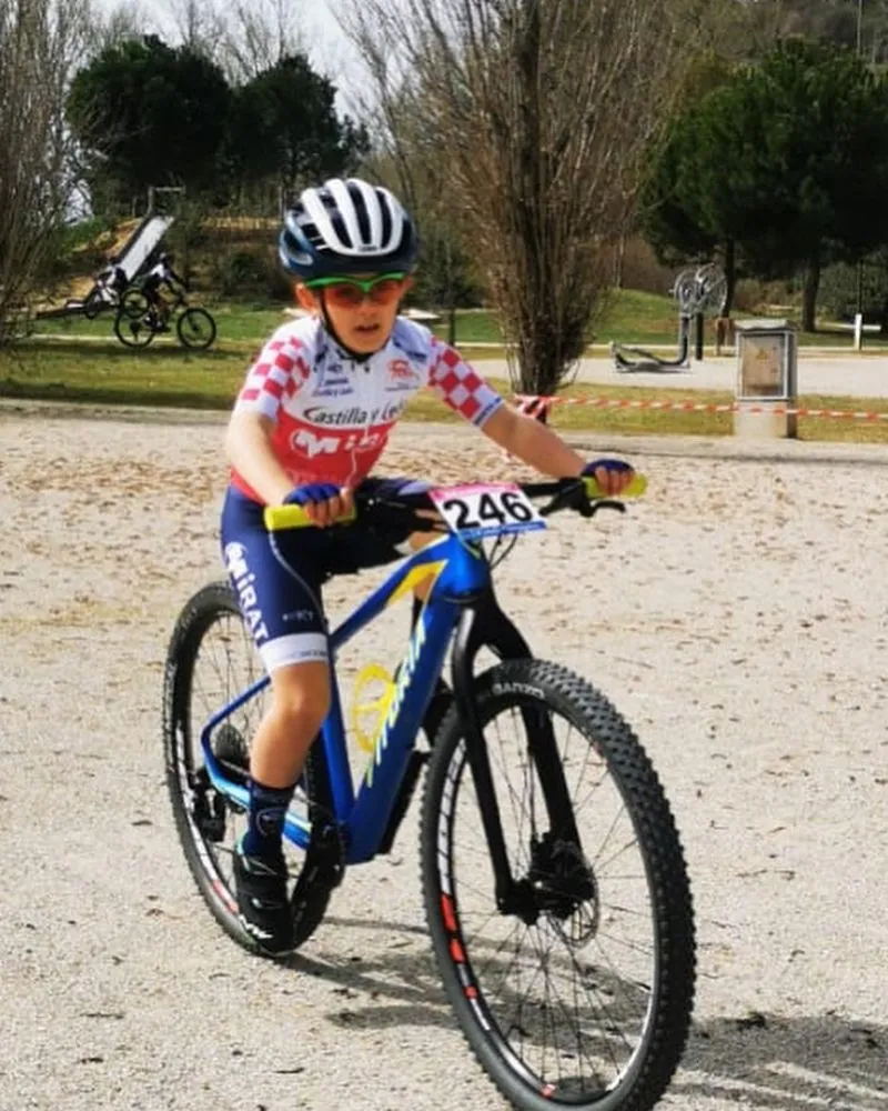 Escuela Mirat - Salamanca es Ciclismo en Arroyo de la Encomienda